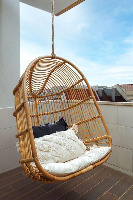 Lisbon Central Apartment With Balcony Ngoại thất bức ảnh